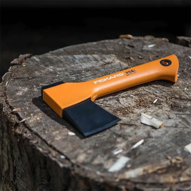 Hachette de rando Fiskars Hachette De Rando Fiskars -Camping Soldes Boutique hache fiskars
