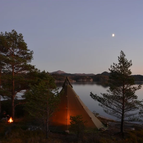 Tipi Helsport Varanger 8-10 Tipi Helsport Varanger 8-10 -Camping Soldes Boutique helsport varanger 4 6 pers 02 2