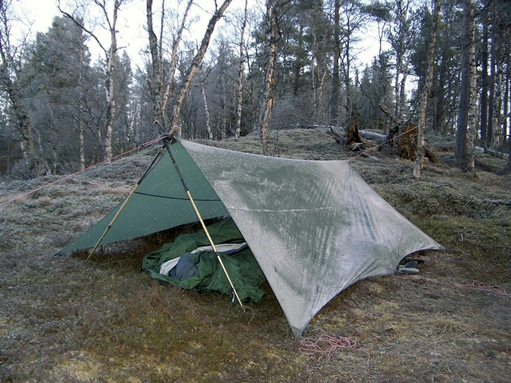 Hilleberg Tarp UL 10 Hilleberg Tarp UL 10 -Camping Soldes Boutique hilleberg tarp 10 08
