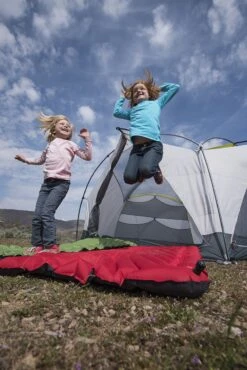 Matelas Klymit Insulated Static V Luxe -Camping Soldes Boutique matelas gonflable klymit static v luxe insulated 08