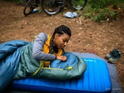 Therm-a-Rest Thermarest Air Head Down Pillow -Camping Soldes Boutique oreiller thermarest air head down pillow 09