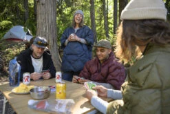 Therm-a-Rest Thermarest Honcho Poncho Down 21 Therm-a-Rest Thermarest Honcho Poncho Down -Camping Soldes Boutique poncho couette thermarest honcho poncho down 21