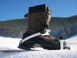 Fixations OAC EA 2.0 -Camping Soldes Boutique ski raquettes altai hok fixations universelles oac ea 2.0 02 1