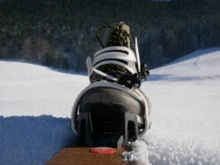 Fixations OAC EA 2.0 -Camping Soldes Boutique ski raquettes altai hok fixations universelles oac ea 2.0 04 1