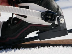 Fixations OAC EA 2.0 -Camping Soldes Boutique ski raquettes altai hok fixations universelles oac ea 2.0 07 1