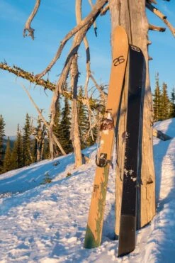 Skis Altai Kom 10 Skis Altai Kom -Camping Soldes Boutique skis altai kom 11