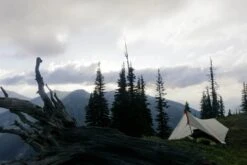 SlingFin SplitWing UL Tarp 6 SlingFin SplitWing UL Tarp -Camping Soldes Boutique slingfin splitwing ul tarp 04