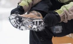 Yaktrax Walk -Camping Soldes Boutique yaktrax crampons chaines walk 2